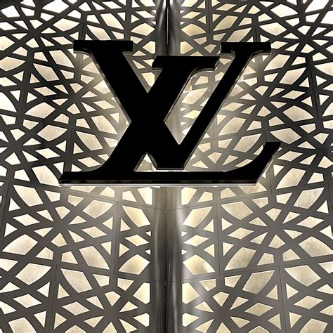 marcel wanders diamond facade.